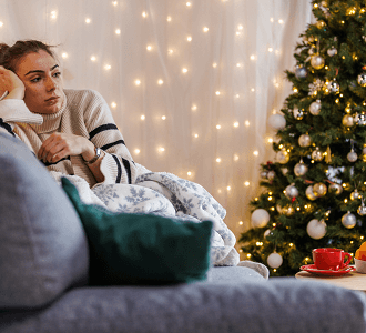 Being Single & Navigating the Holidays: Finding Joy and Connection